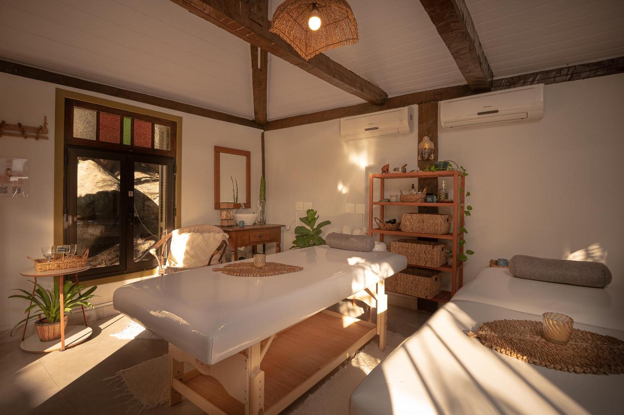 Porto Pacuiba Hotel Ilhabela Kültér fotó
